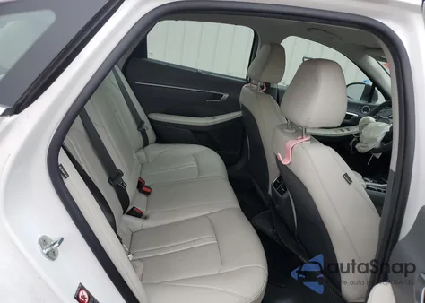 2021 Hyundai Sonata Hybrid z USA, uszkodzony, nr VIN KMHL54JJ4MA036153